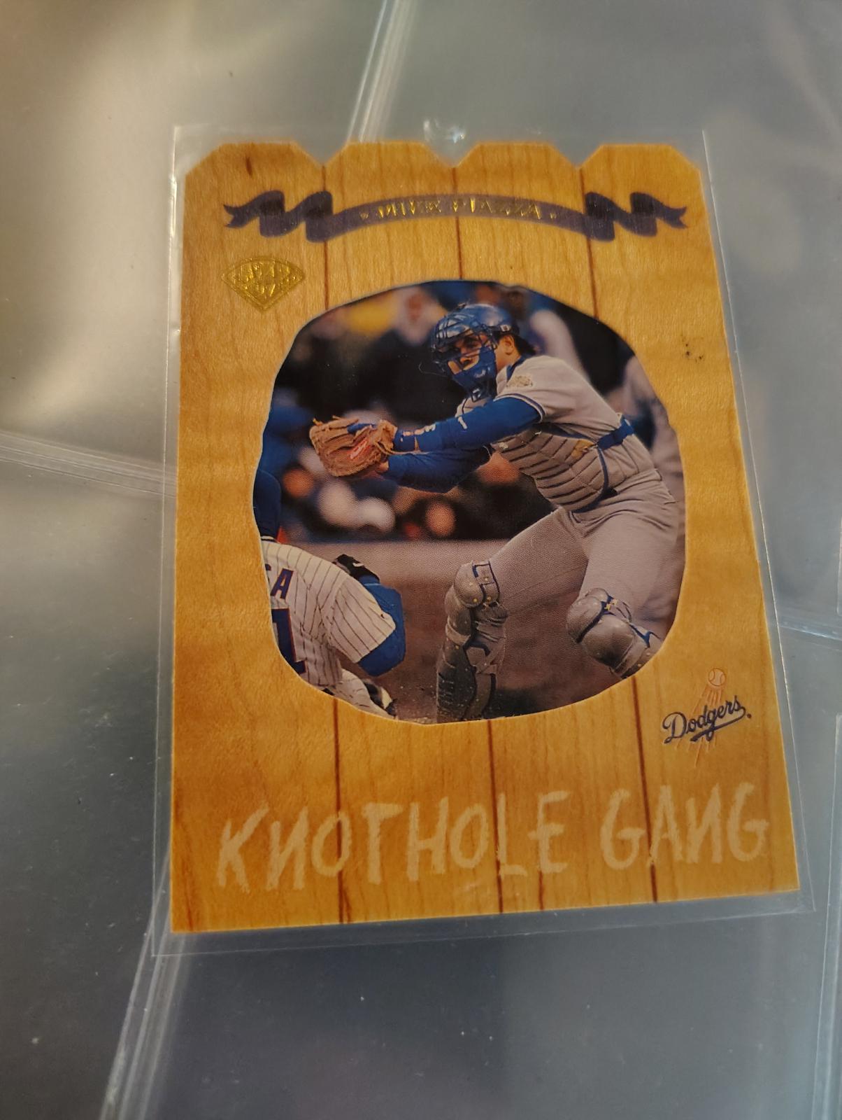 Mike Piazza #5 of 12 Baseball Cards 1997 Leaf Knot Hole Gang