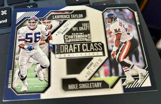 Lawrence Taylor / Mike Singletary