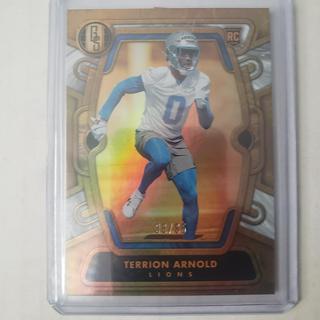 Terrion Arnold