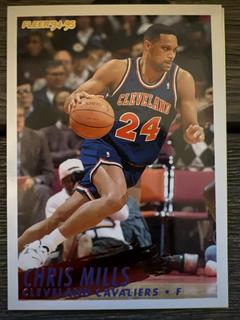 Chris Mills
