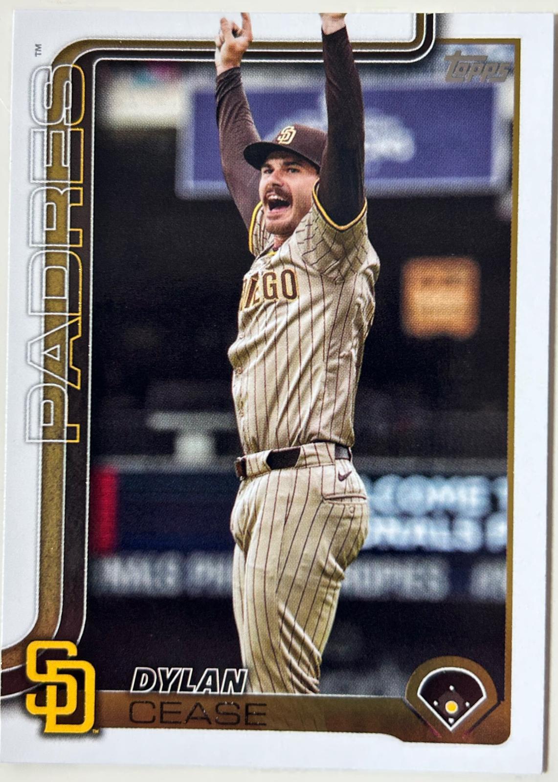 Dylan Cease #58 Baseball Cards 2025 Topps