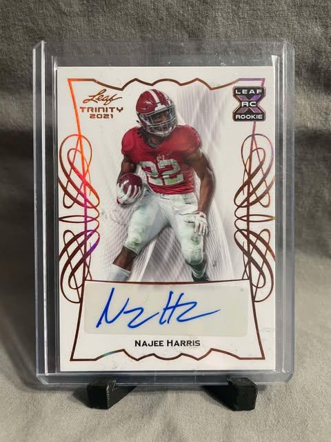 Najee Harris #BA-NH1 2021 Leaf Trinity Signatures Football