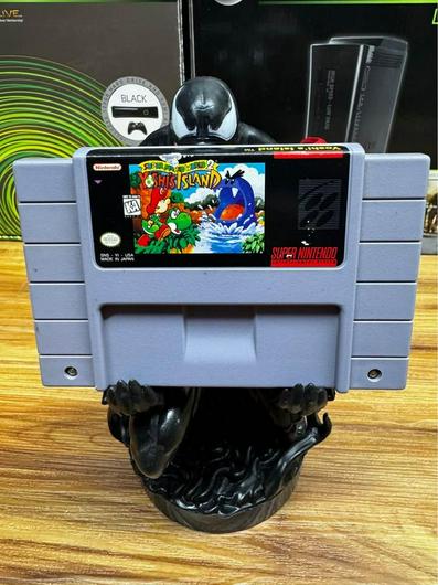 Super Mario World 2 Yoshi's Island photo
