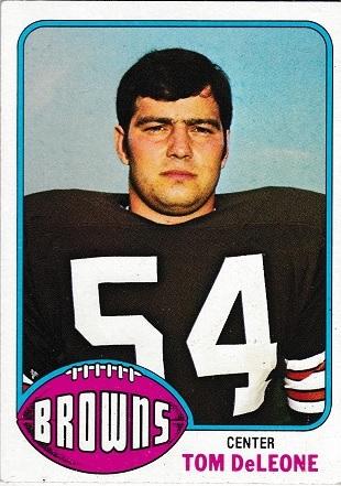 Tom DeLeone #187 Football Cards 1976 Topps