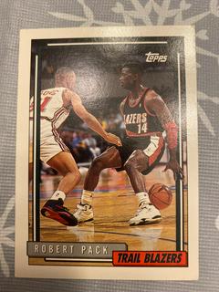 Robert Pack
