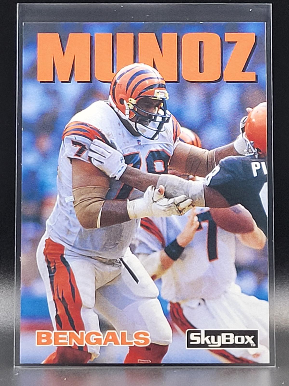 Anthony Munoz #119 1992 Skybox Impact Football