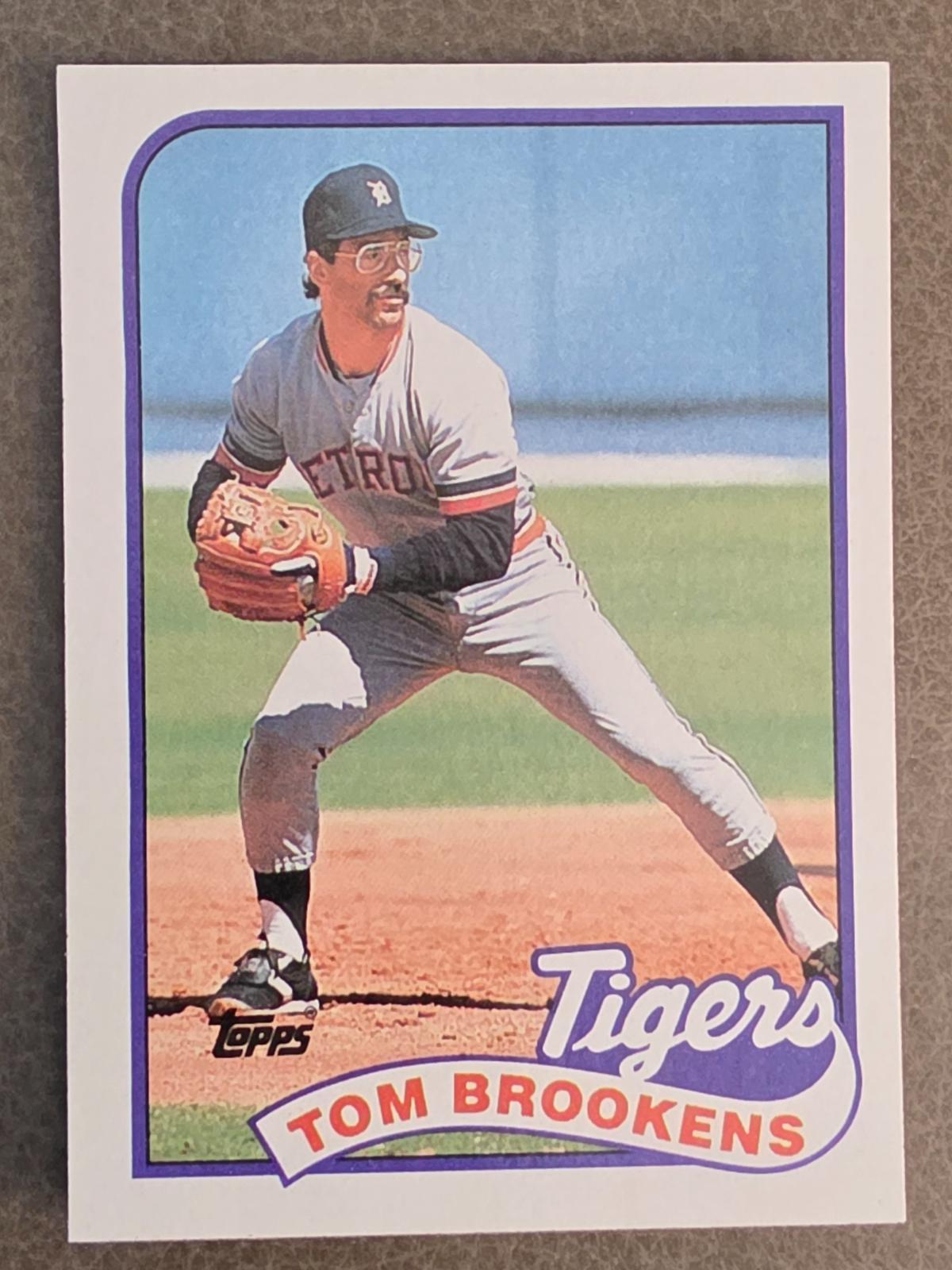 Tom Brookens (1989 Topps)