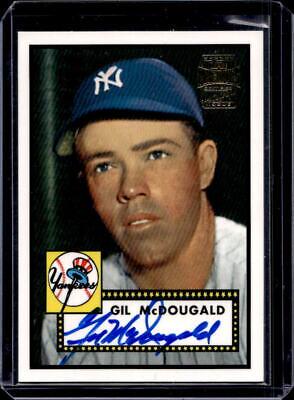 Gil McDougald #17 Baseball Cards 2001 Topps Archives Autographs