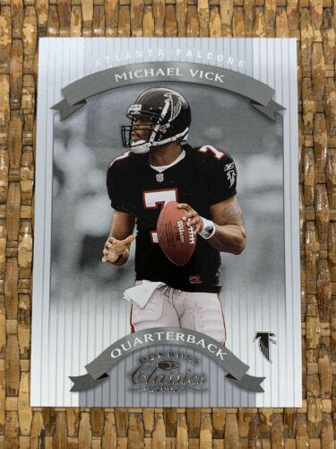 Michael Vick #4 Football Cards 2002 Panini Donruss Classics