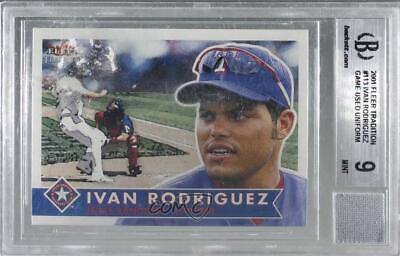 Ivan Rodriguez #113 Baseball Cards 2001 Fleer