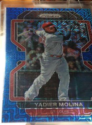 Yadier Molina [Blue Mojo Prizm] #175