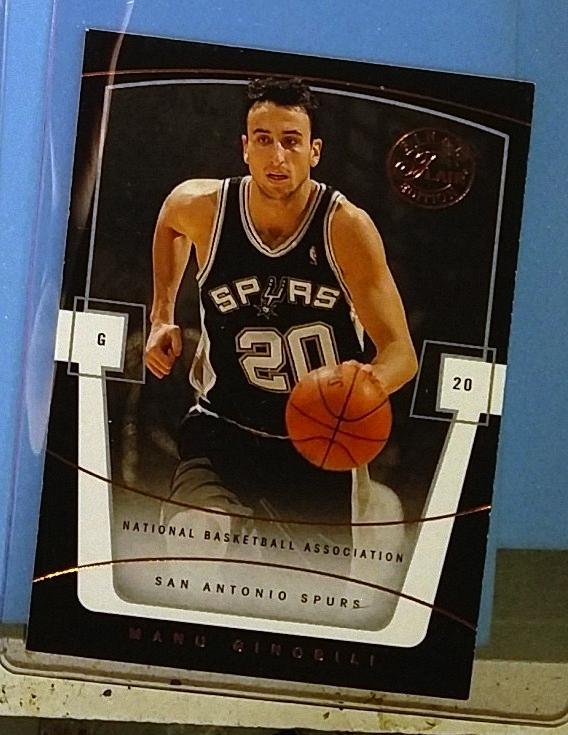 Manu Ginobili #4 Basketball Cards 2004 Fleer
