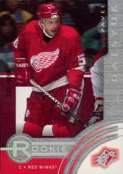 Pavel Datsyuk #104 2001 Spx Hockey