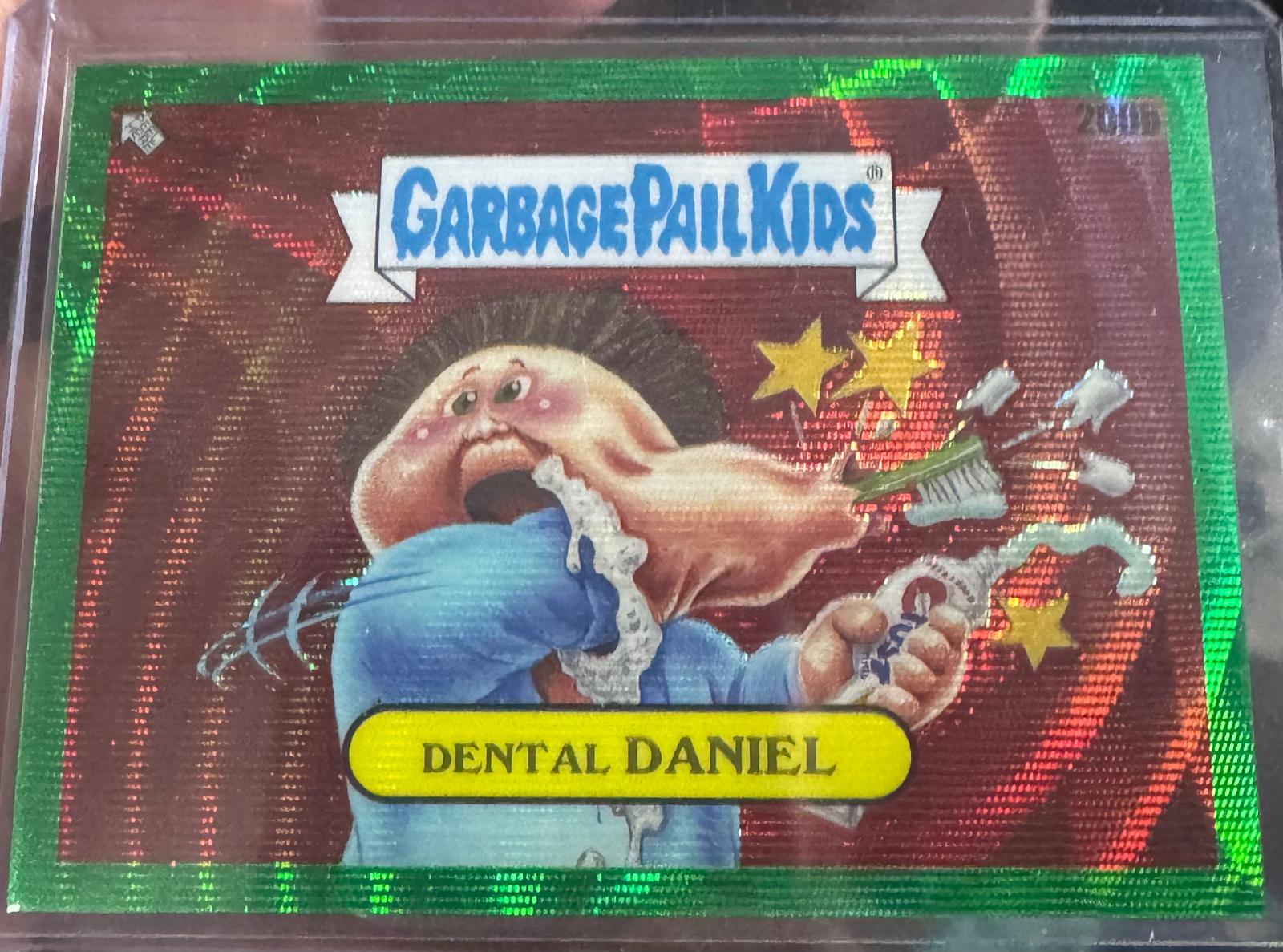 Dental DANIEL [Green Wave Refractor] #200b