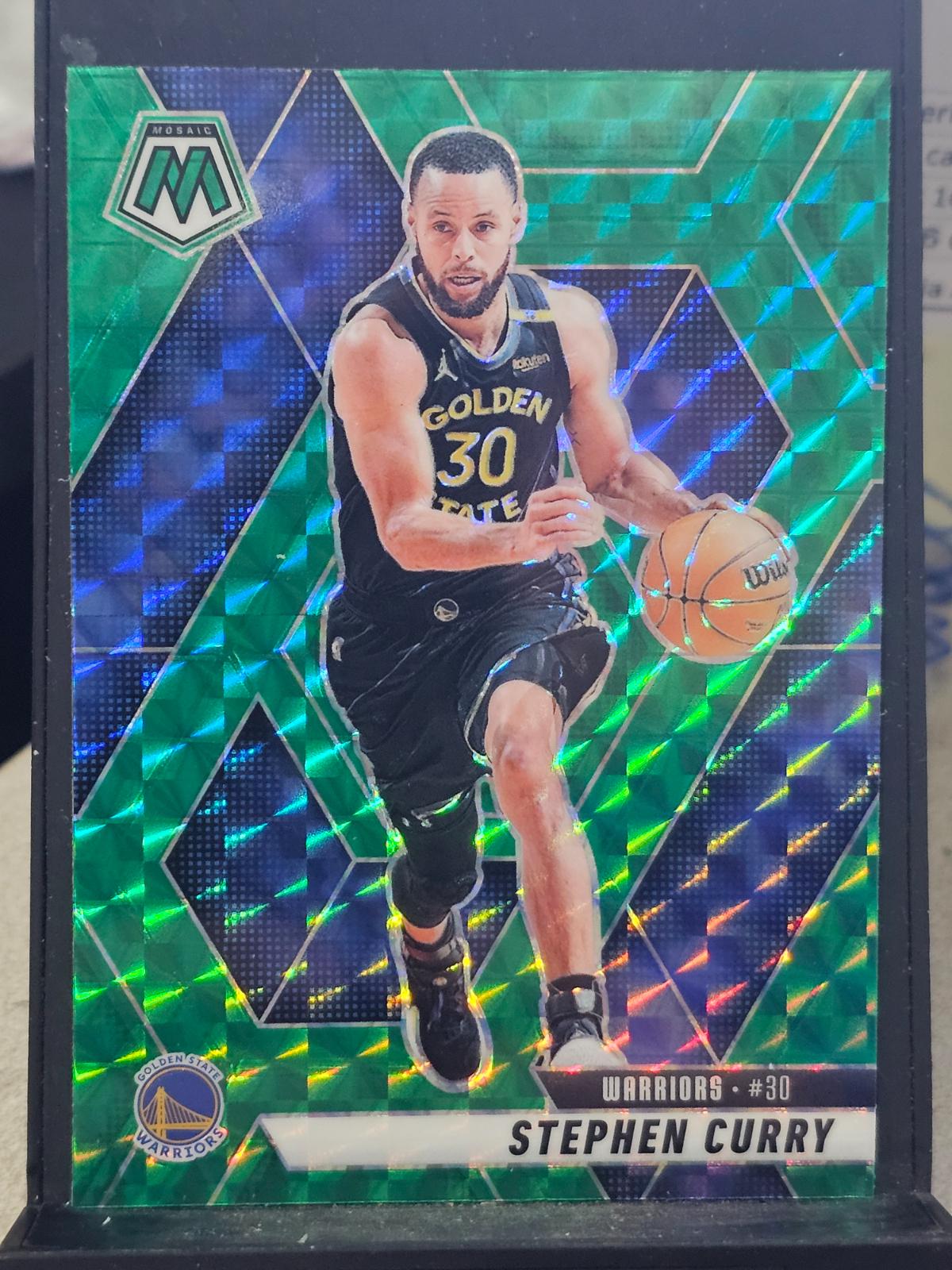 2024 Panini Mosaic Stephen Curry [Green] #163 card