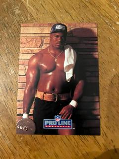 Kanavis McGhee