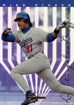 Mike Piazza #79 Baseball Cards 1995 Leaf Limited