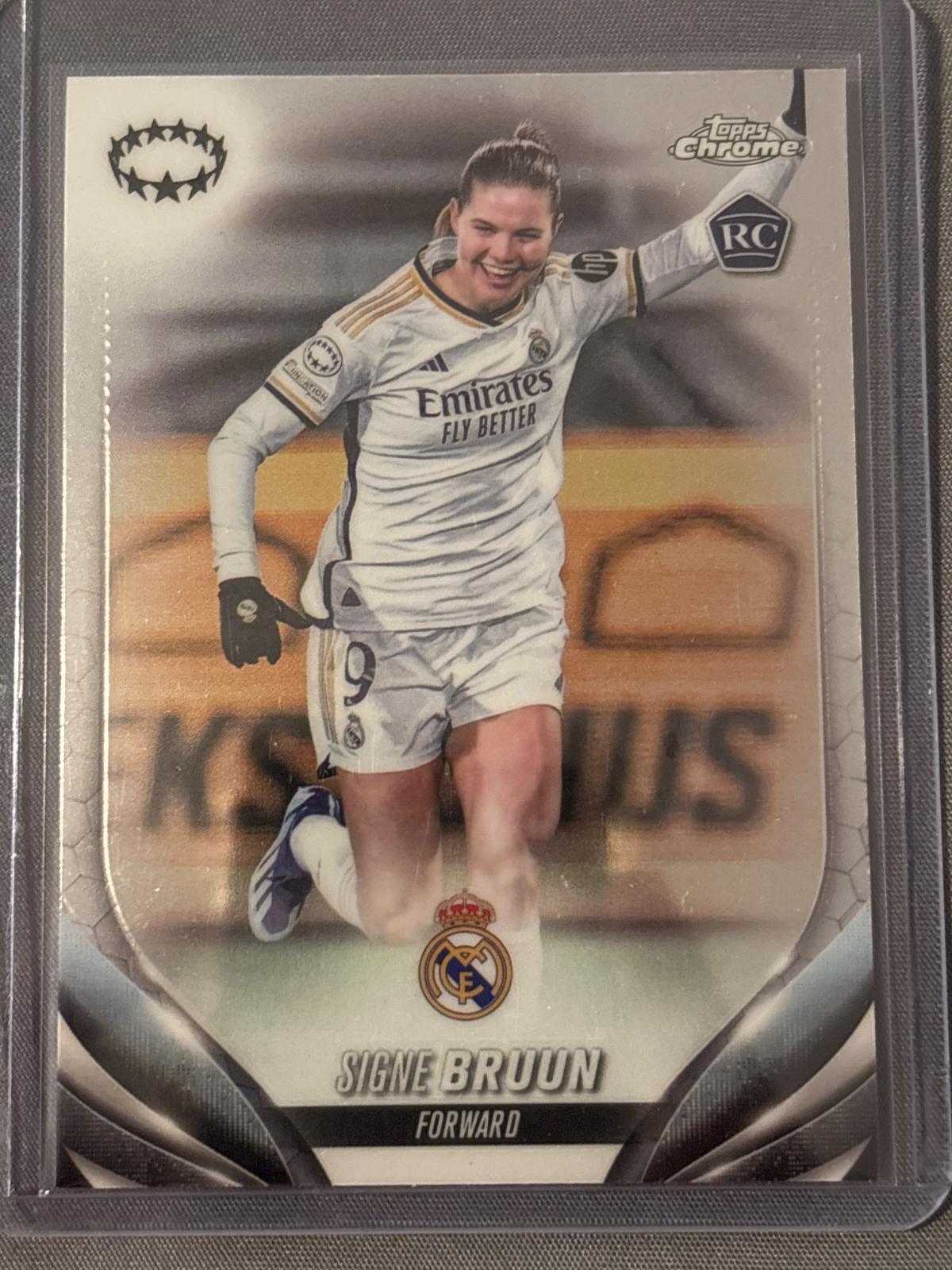 Signe Bruun #74 2023 Topps Chrome Uwcl Soccer