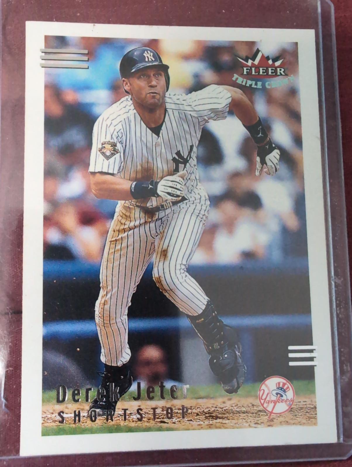 Derek Jeter #2 Baseball Cards 2002 Fleer Triple Crown