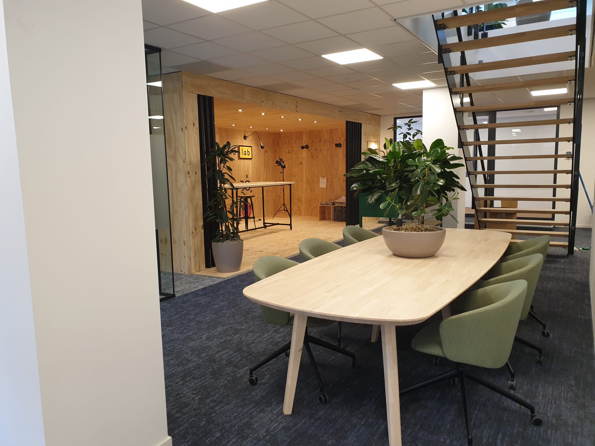 Kantoorreiniging door RW Multidiensten