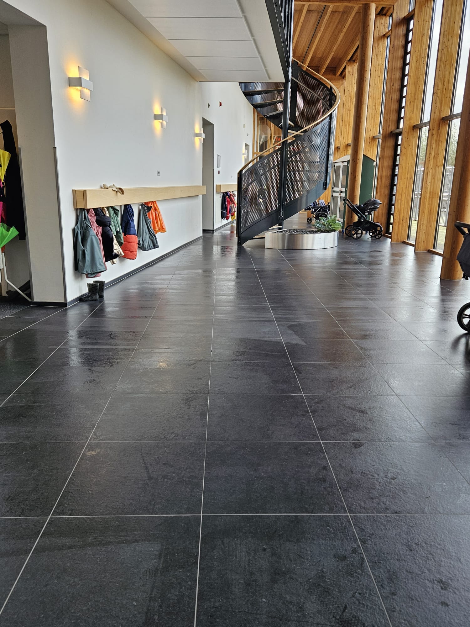 Schoonmaak onderwijsinstellingen en kinderopvang