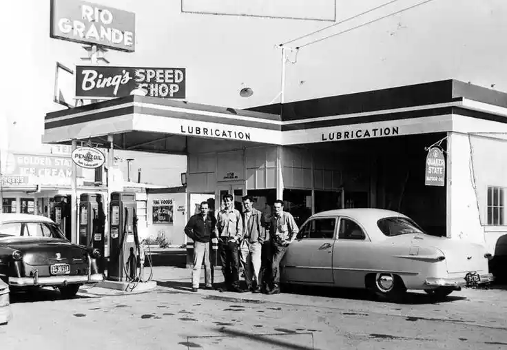 Retro Gas Station