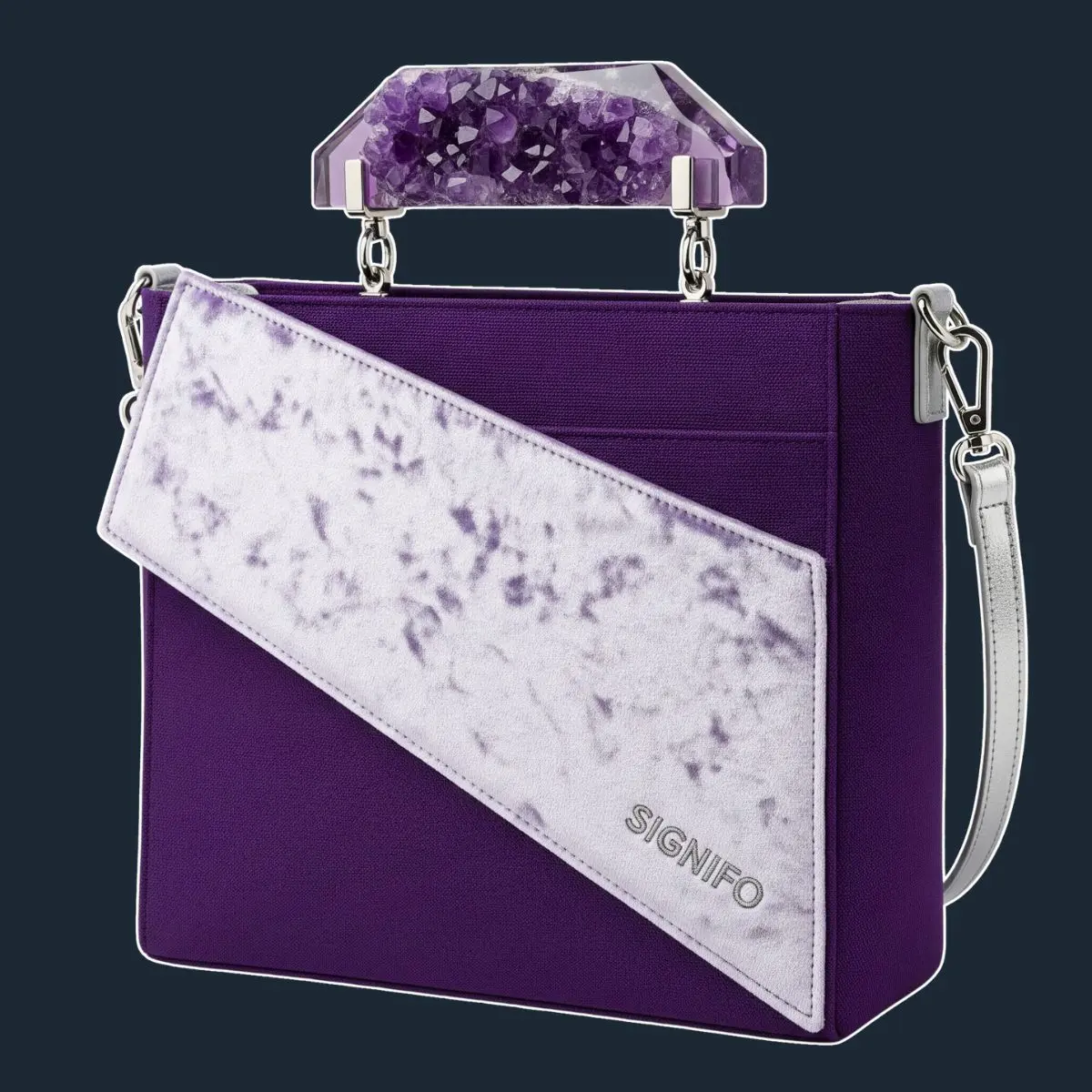 Tas Amethyst ungu dengan pegangan kristal dan panel beludru putih.