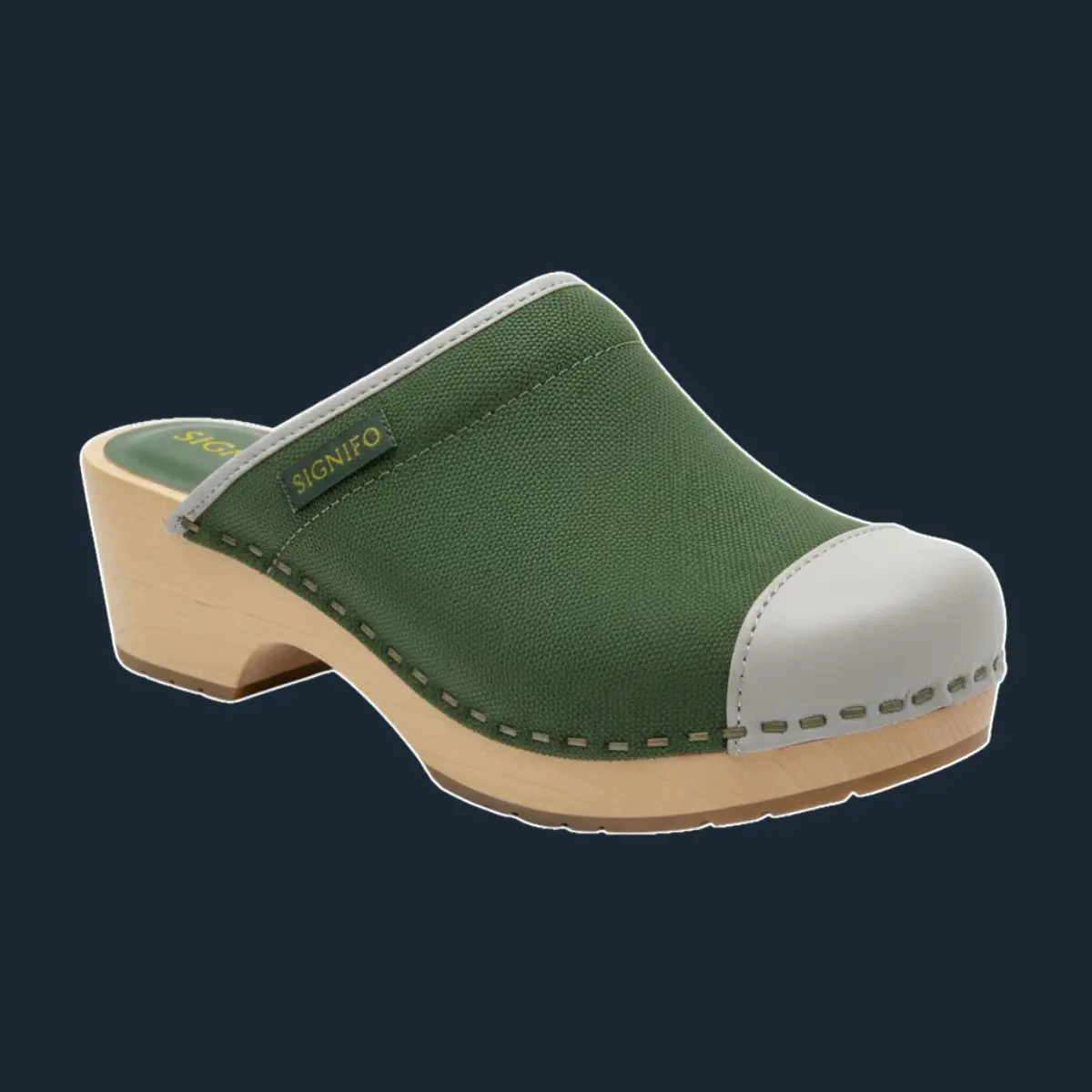 Sandal clog forest green dengan ujung abu-abu dan platform kayu.