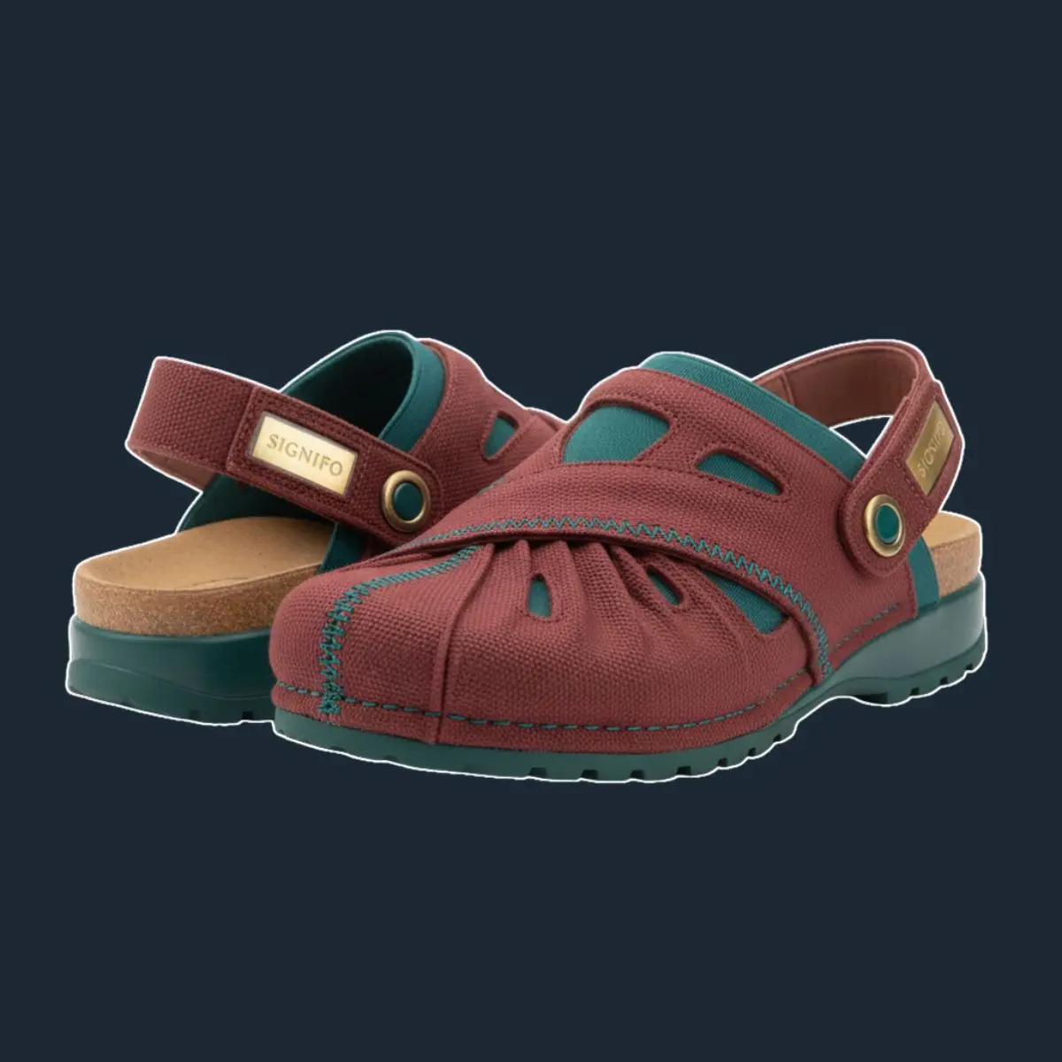 Sandal clogs marsala dengan detail hijau tua dan sol tebal.