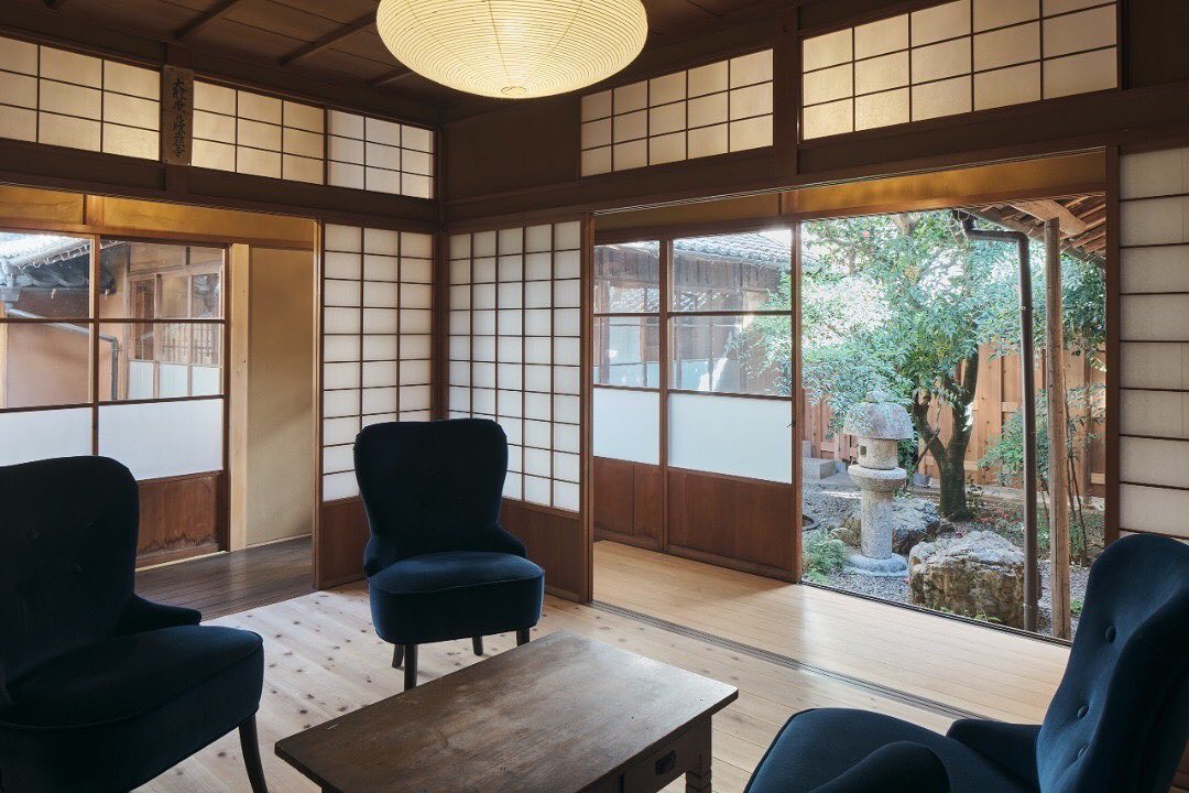 One of the top publications of @japaneseinteriors which has 987 likes and 0 comments