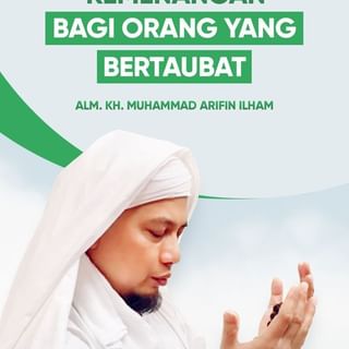 One of the top publications of @kh_m_arifin_ilham which has 221 likes and 2 comments