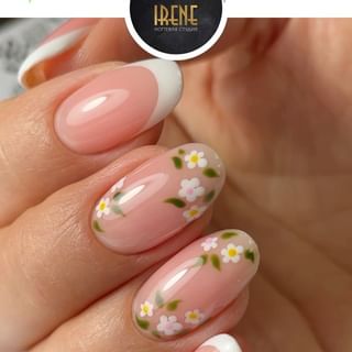 One of the top publications of @irene.nail.room which has 8 likes and 0 comments