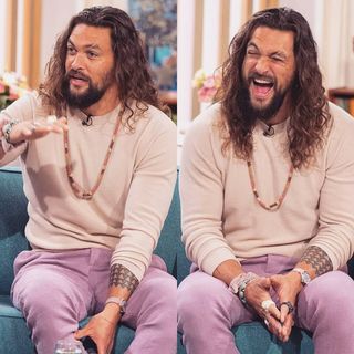 One of the top publications of @kingmomoa which has 810 likes and 3 comments