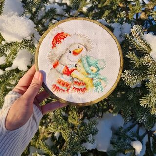 One of the top publications of @alisa_cross_stitch which has 505 likes and 3 comments