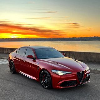 One of the top publications of @alfaromeo.ita which has 1.7K likes and 5 comments