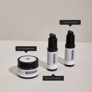One of the top publications of @wandanaracosmetics which has 174 likes and 10 comments