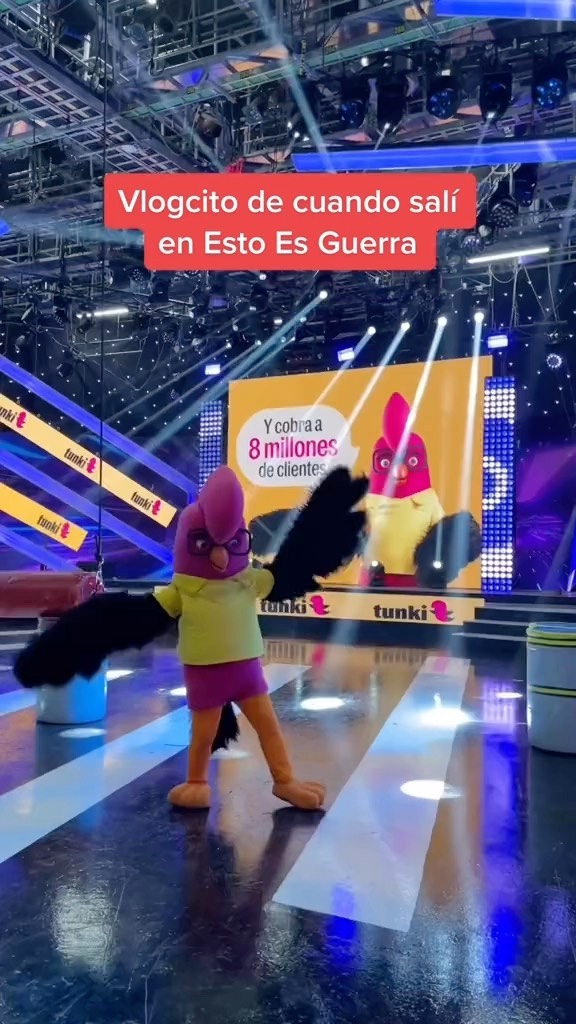 One of the top publications of @estoesguerraperutv which has 863 likes and 223 comments