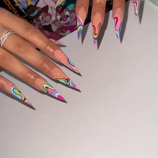 One of the top publications of @nailporn which has 1.2K likes and 3 comments