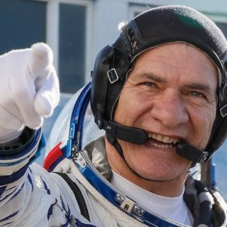 One of the top publications of @astro_paolo which has 11.1K likes and 462 comments