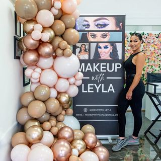 One of the top publications of @makeupwith_leyla which has 483 likes and 64 comments