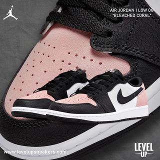 One of the top publications of @levelup.sneakers which has 62 likes and 0 comments