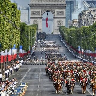 One of the top publications of @paris.insolite.secret which has 7.6K likes and 77 comments