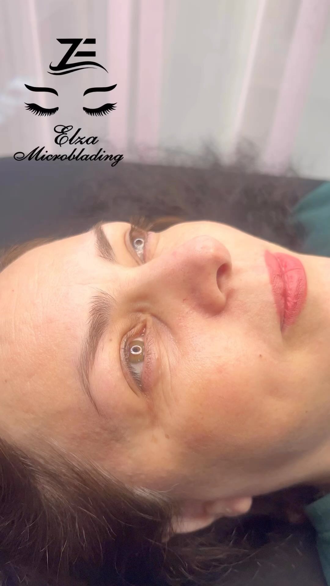 One of the top publications of @microblading_master_elza which has 25 likes and 3 comments