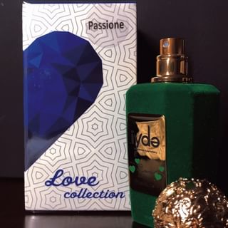 One of the top publications of @iydeperfumery which has 155 likes and 10 comments