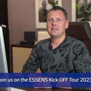 One of the top publications of @essens_official which has 297 likes and 9 comments