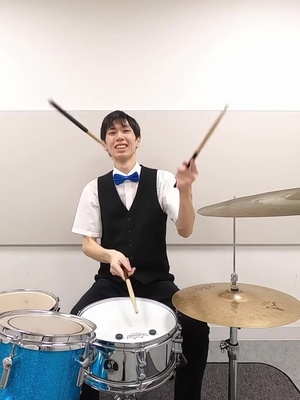 One of the top publications of @jugglingdrummergaku which has 50 likes and 6 comments