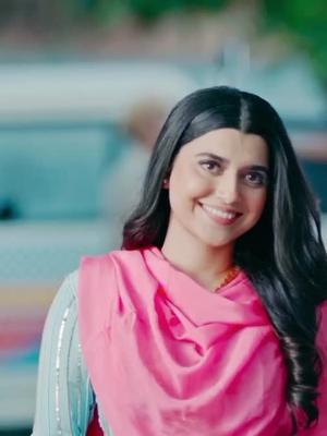 One of the top publications of @nimratkhaira which has 98.4K likes and 917 comments