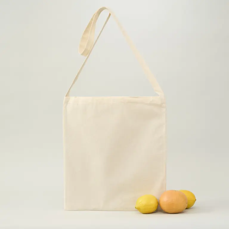 Bolsa de algodón tipo morral 42x38 (cm)