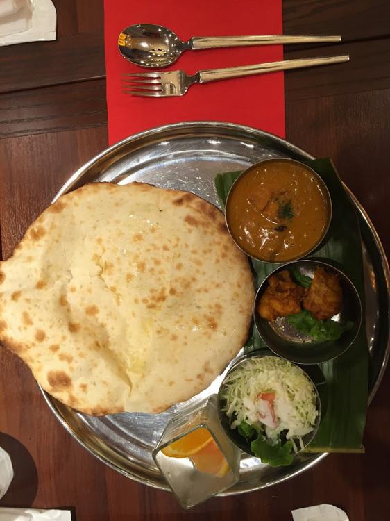 インドカリーダイニングコバラカフェ　戸塚モディ店 - メイン写真: