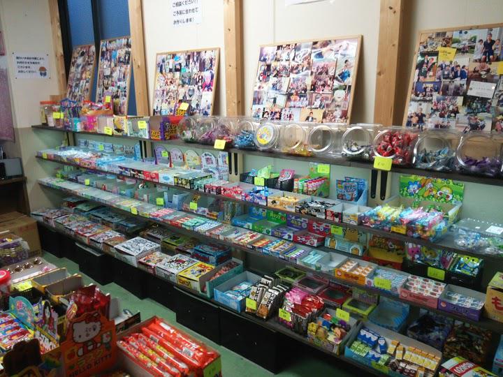 駄菓子屋たくたく